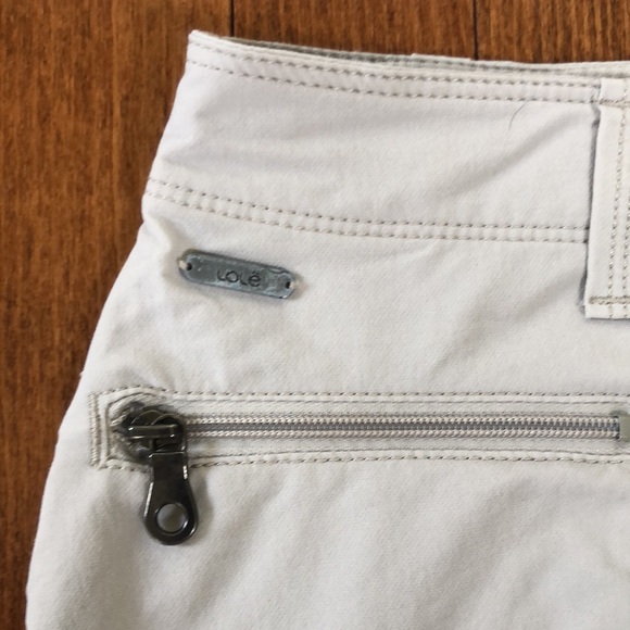 Lole mini sport skirt gray/beige. - Picture 5 of 5